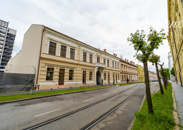 PRENAJATÉ! Obchodný priestor NA PRENÁJOM, KE - Staré mesto