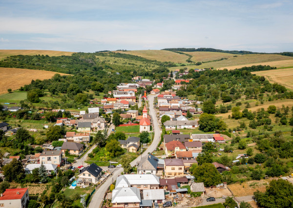 PREDANÉ! Rodinný dom v pôvodnom stave v obci Vyšný Čaj