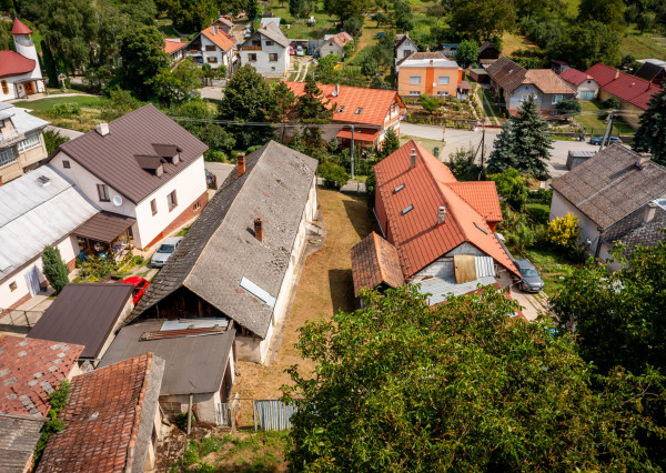 Rodinný dom v pôvodnom stave v obci Vyšný Čaj